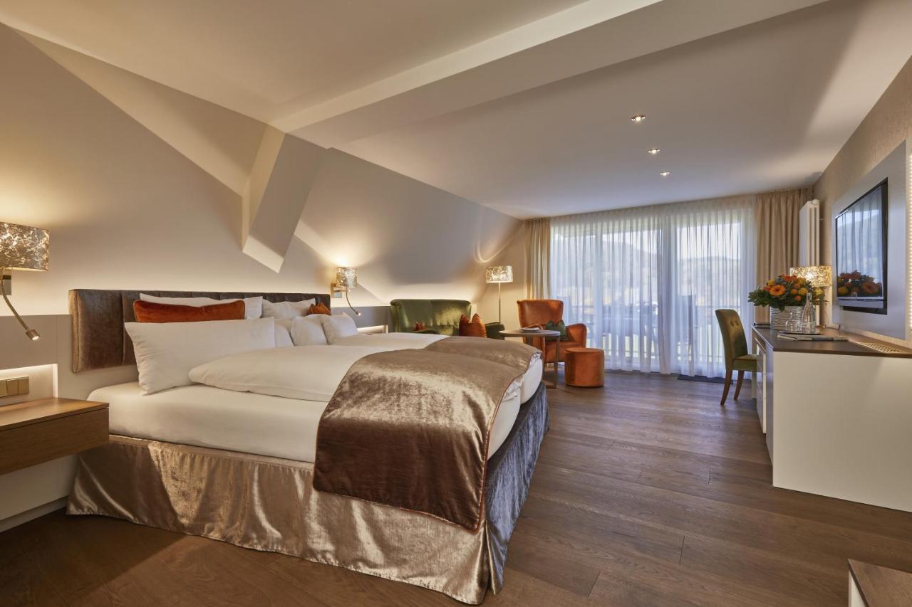Hotel Reppert Hinterzarten Buitenkant foto