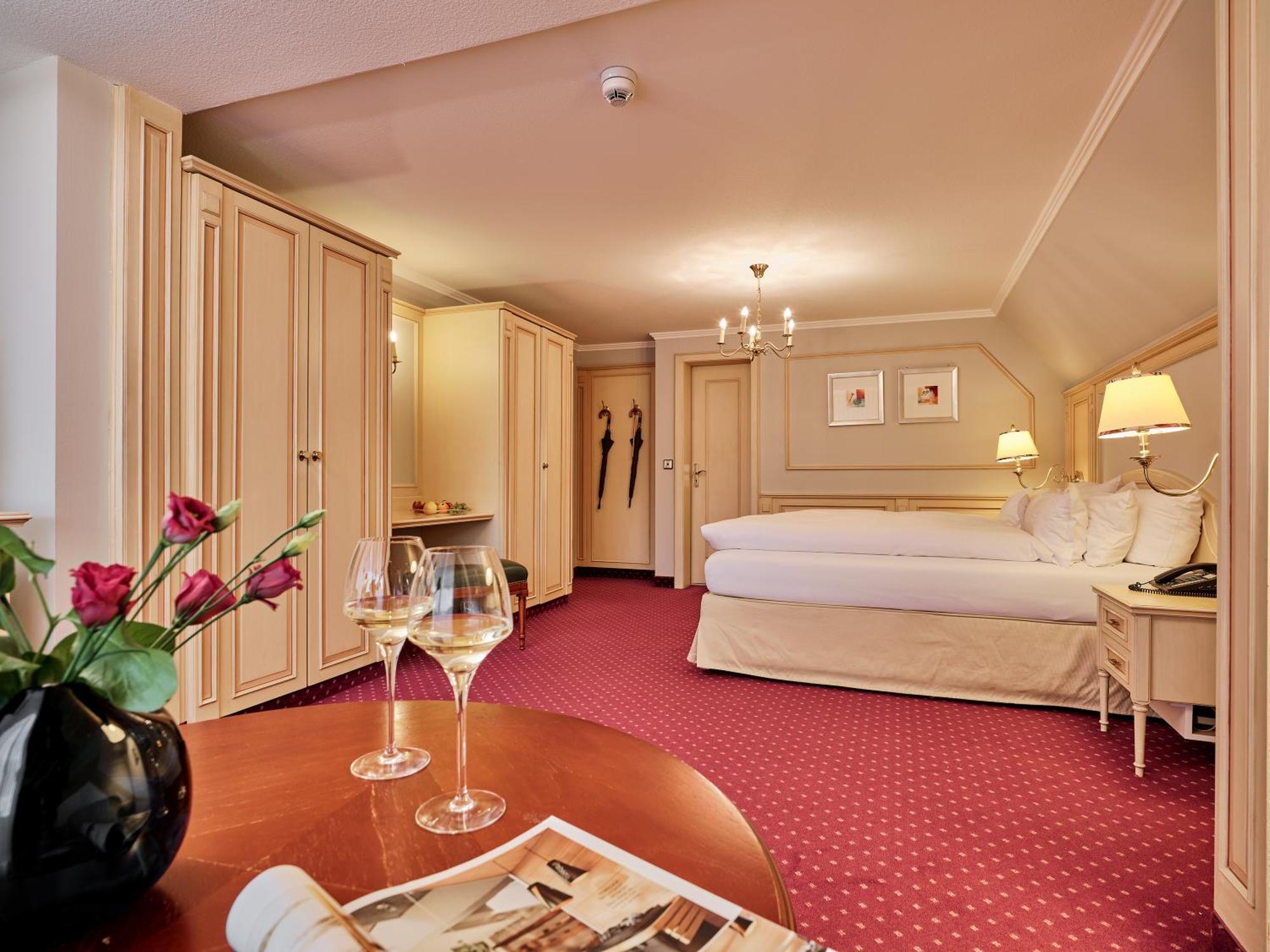 Hotel Reppert Hinterzarten Buitenkant foto